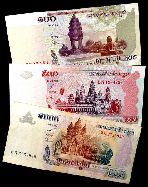 Cambodian currency1